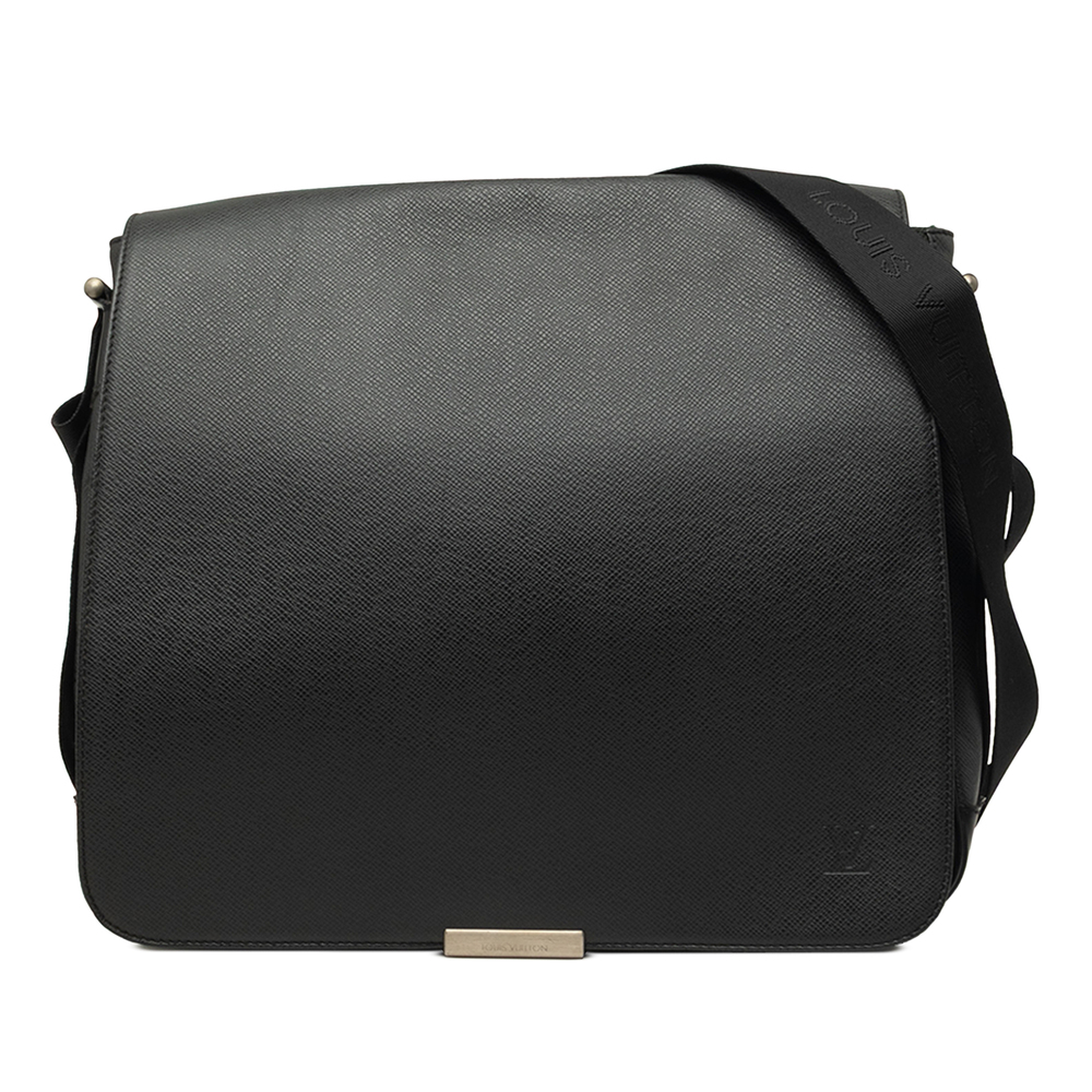 Pre-Loved Louis Vuitton Taiga Viktor